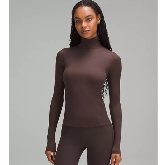 lululemon athletica Tops - lululemon athletica Chocolate Long Sleeve Top
